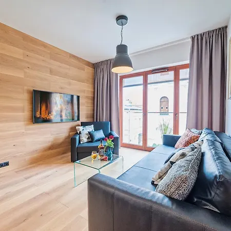 Apartment Homely Place Extens Poznan